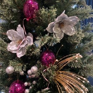 Hot pink balloon Christmas Ornaments